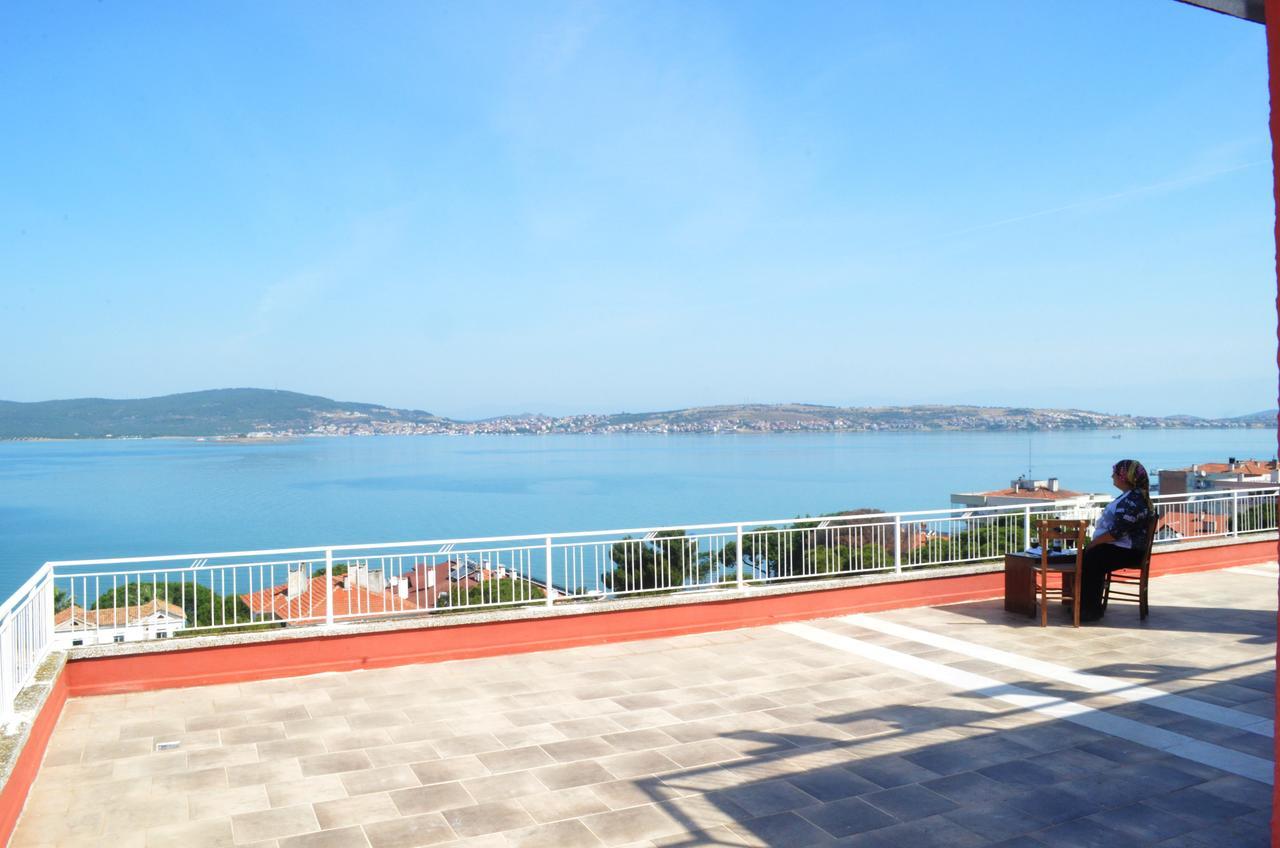 Tunc Hotel Ayvalik Exterior photo